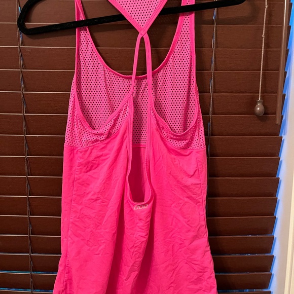 Lorna Jane tank worn once - Picture 2 of 2